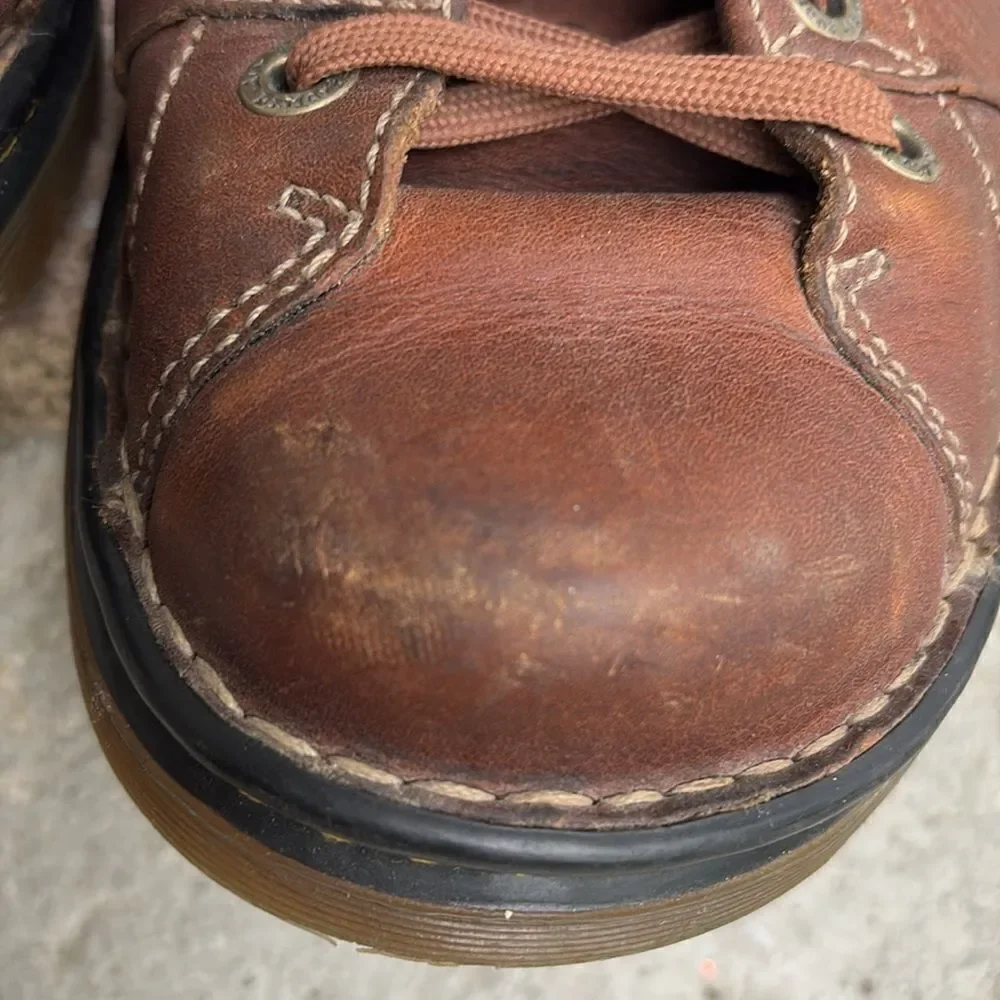 Dr Martens Leather lace ups